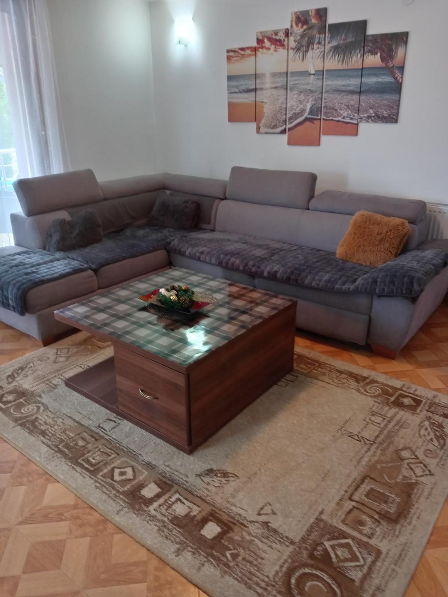 Vila Viktori Pirot Exteriör bild