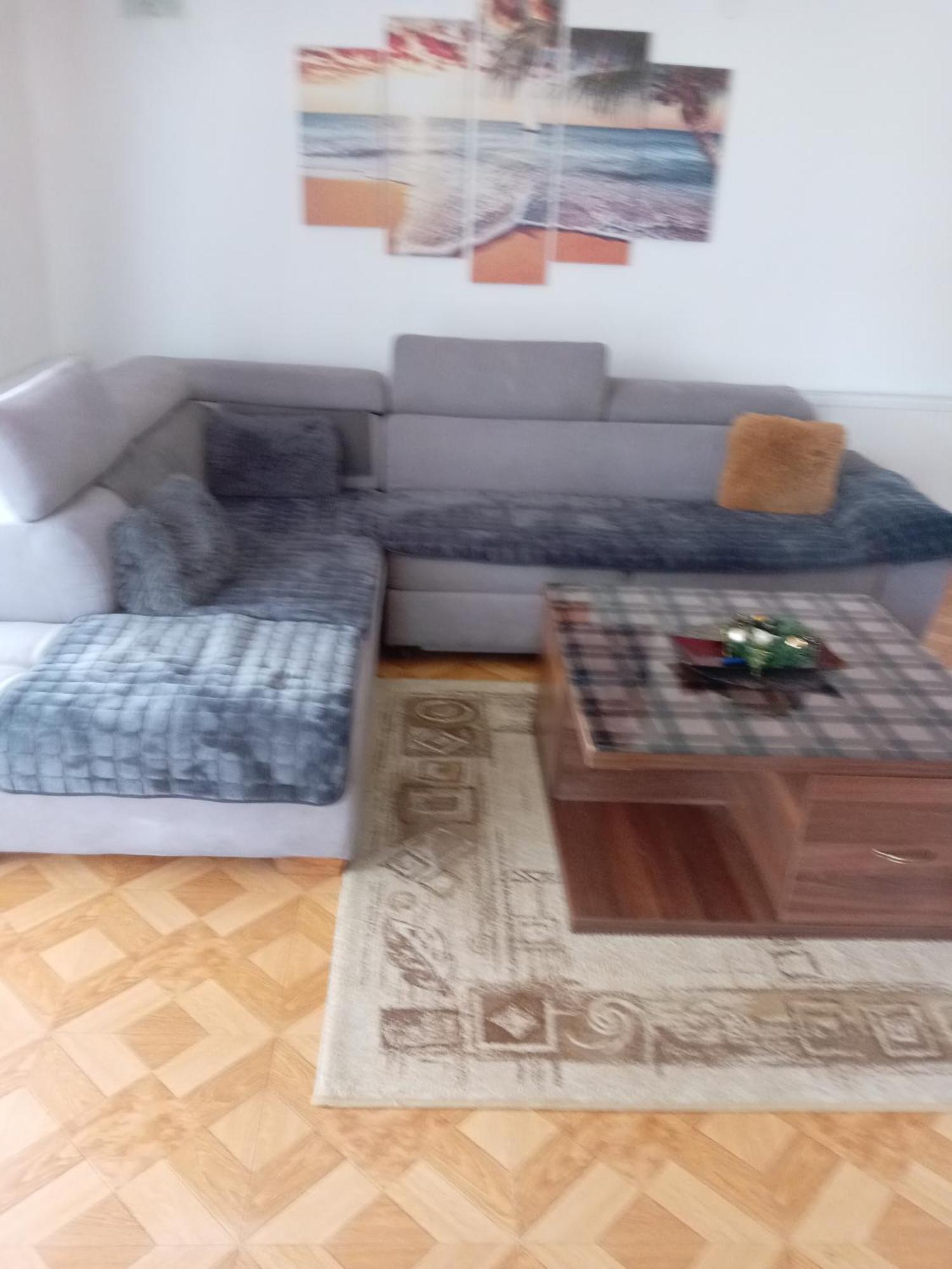 Vila Viktori Pirot Exteriör bild