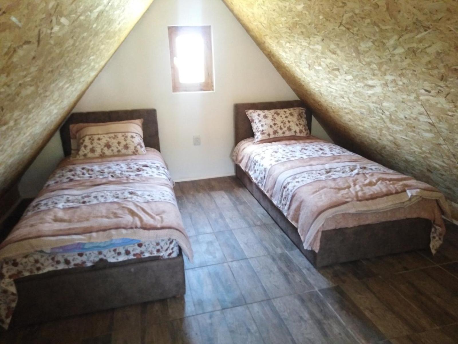 Vila Viktori Pirot Rum bild